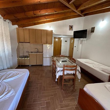 Caushi Apartments Ksamil Buitenkant foto
