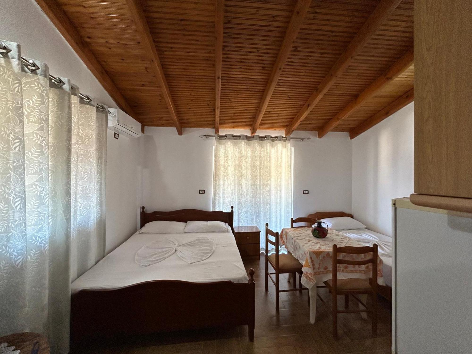 Caushi Apartments Ksamil Buitenkant foto