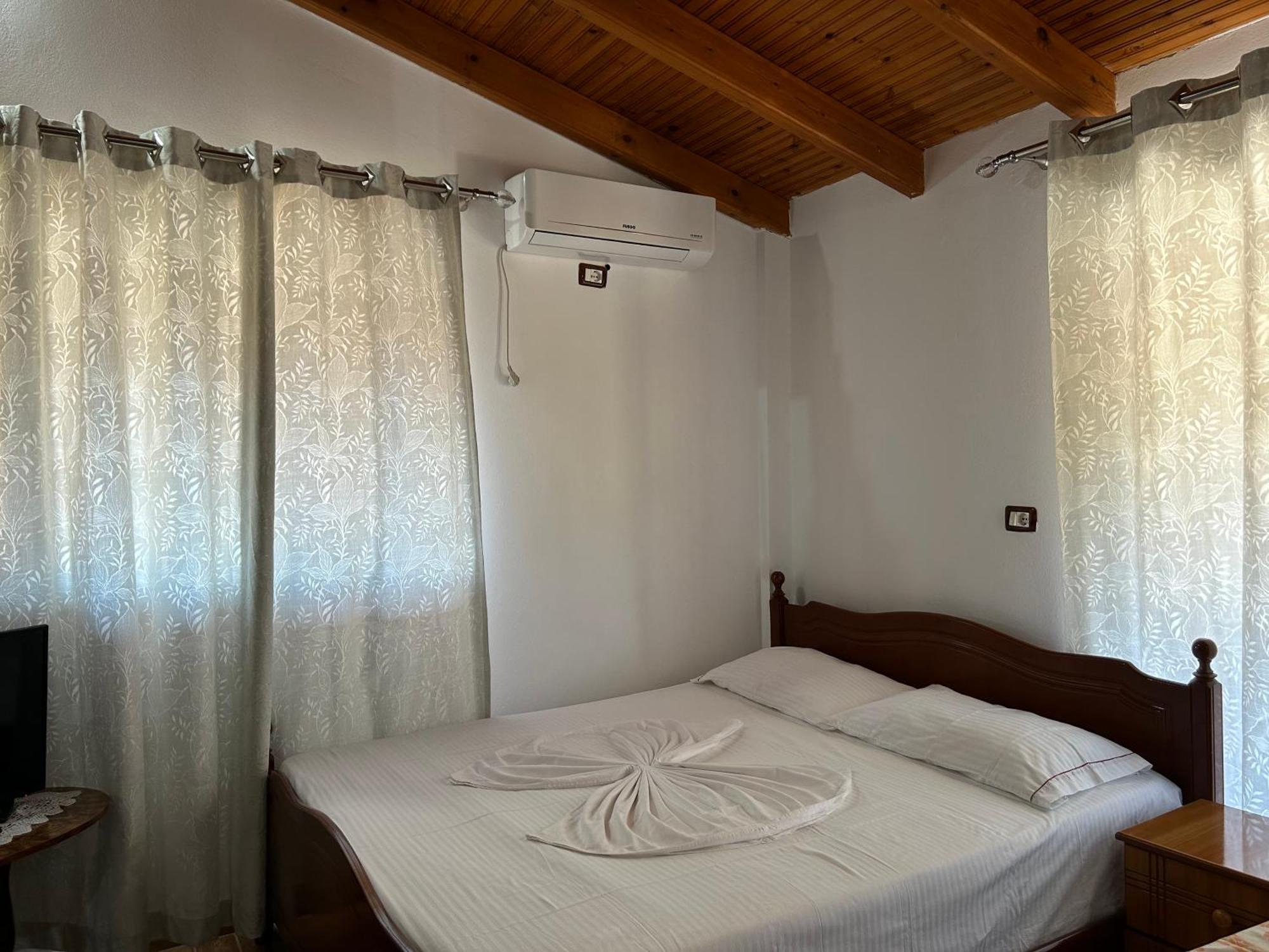 Caushi Apartments Ksamil Buitenkant foto
