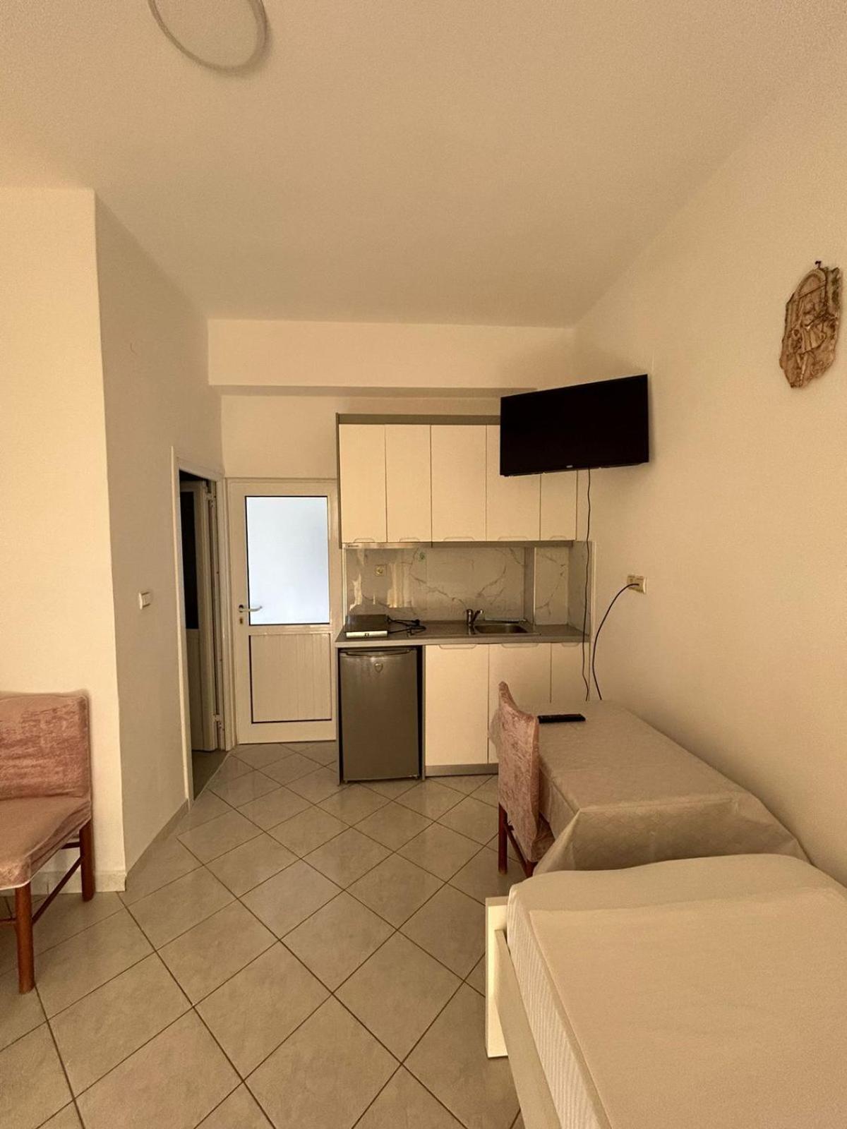 Caushi Apartments Ksamil Buitenkant foto