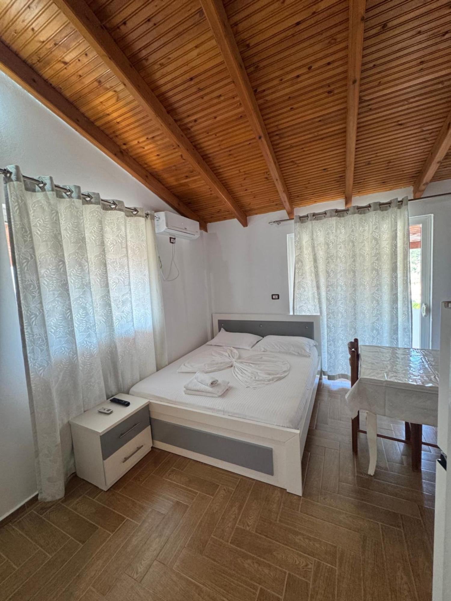 Caushi Apartments Ksamil Buitenkant foto